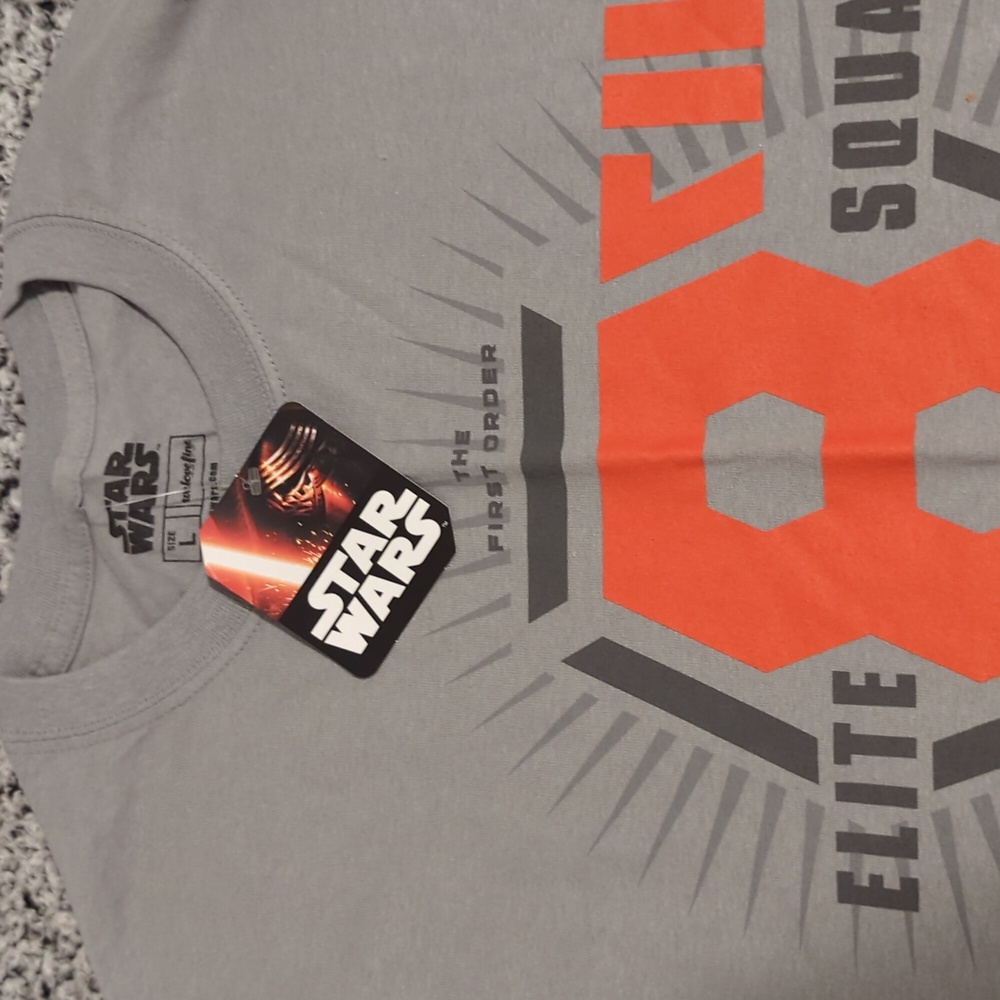 Star Wars Men's Large Tee Shirt New - Picture 2 of 10